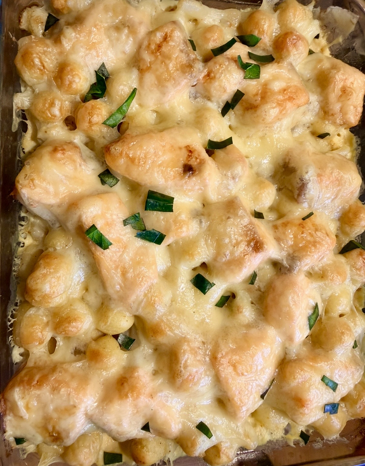 Gratin saumon – chou-fleur – gnocchi (rapide & petit budget)